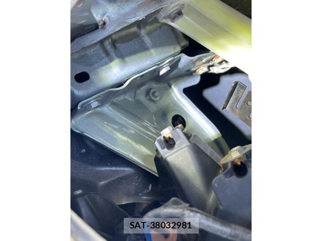 Toyota SAI 2010-03 7619768-29