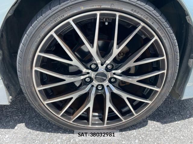 Toyota SAI 2010-03 7619768-4
