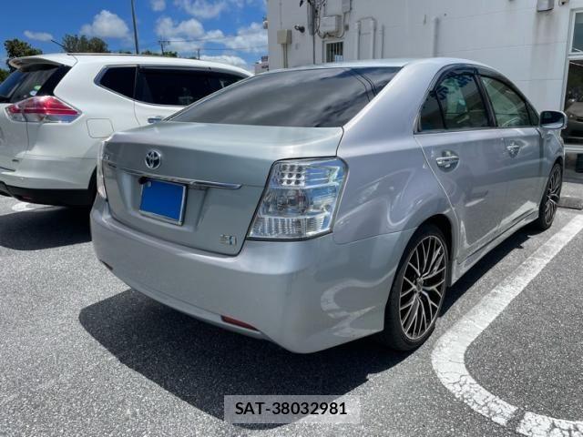 Toyota SAI 2010-03 7619768-7