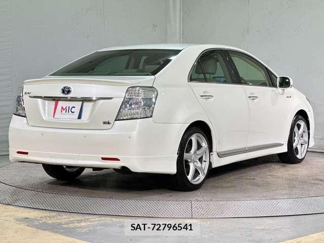 Toyota SAI 2013-04 7619762-4