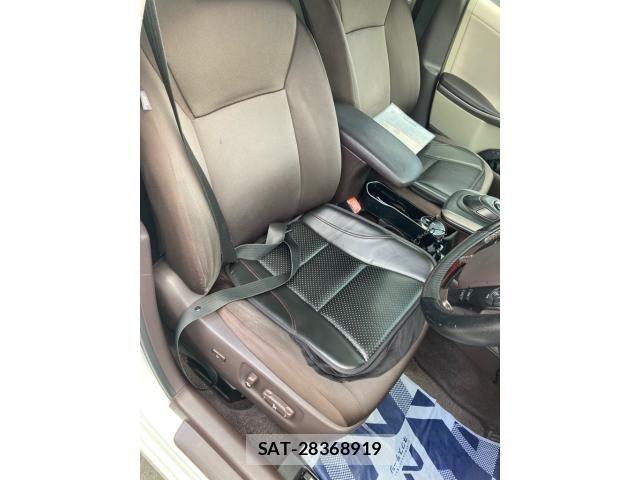 Toyota SAI 2010-04 7619765-16