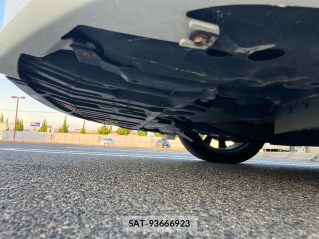 Toyota SAI 2016-05 7619760-11