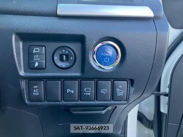 Toyota SAI 2016-05 7619760-20