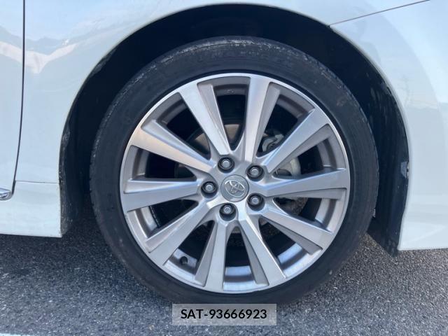 Toyota SAI 2016-05 7619760-5
