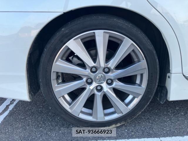Toyota SAI 2016-05 7619760-6