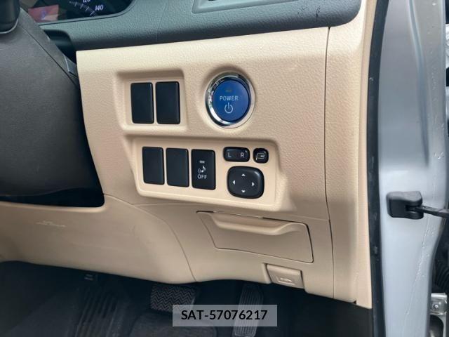 Toyota SAI 2012-05 7619764-13