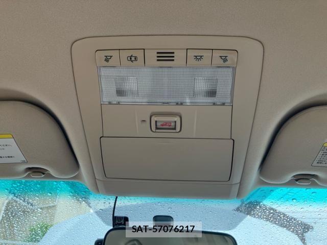 Toyota SAI 2012-05 7619764-22