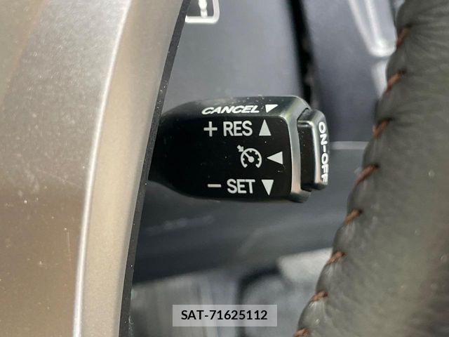 Toyota SAI 2014-01 7619759-4