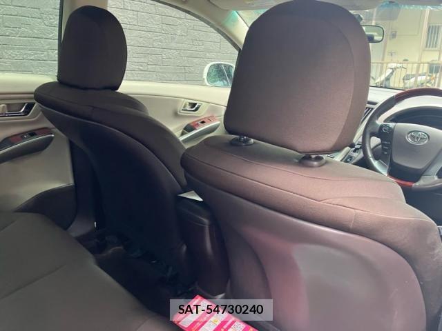 Toyota SAI 2011-01 7728236-14
