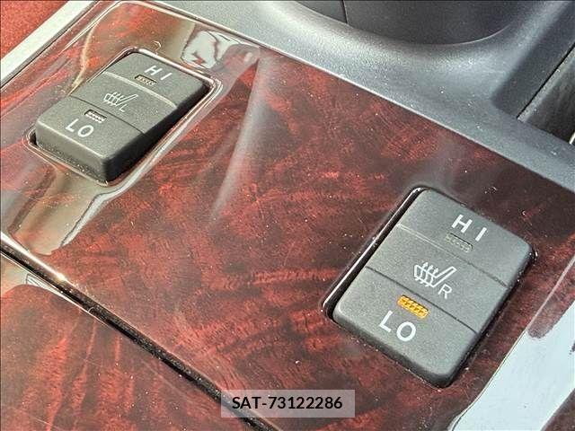 Toyota SAI 2014-02 7728237-12