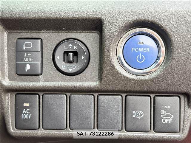 Toyota SAI 2014-02 7728237-14