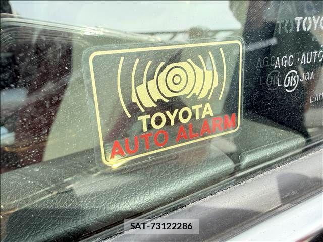 Toyota SAI 2014-02 7728237-28
