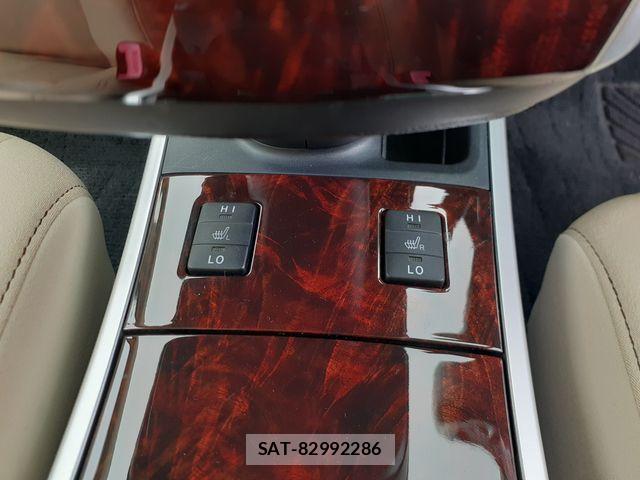 Toyota SAI 2013-12 7728233-27