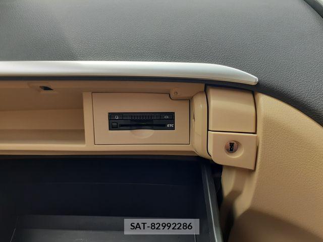 Toyota SAI 2013-12 7728233-28