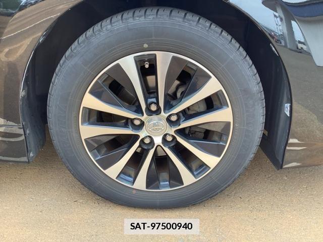 Toyota SAI 2016-05 7788905-8
