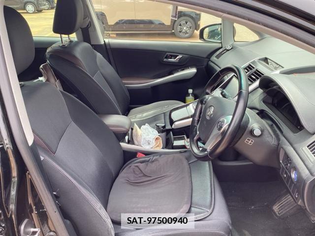 Toyota SAI 2016-05 7788905-12