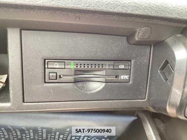 Toyota SAI 2016-05 7788905-22