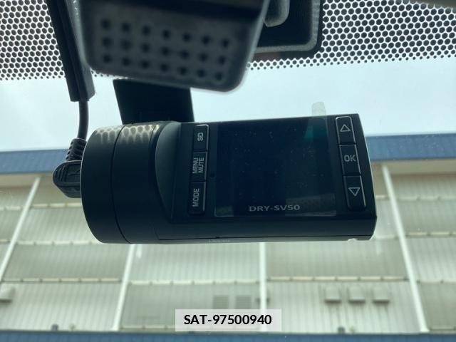 Toyota SAI 2016-05 7788905-23