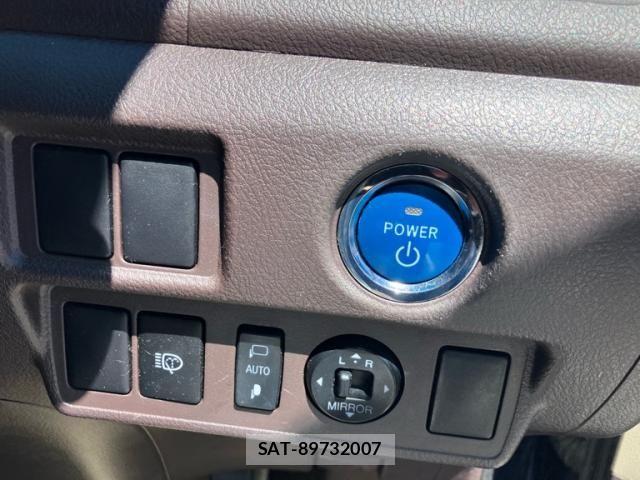 Toyota SAI 2011-02 7879276-18