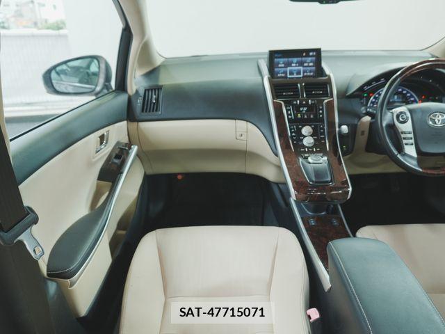 Toyota SAI 2014-11 7963652-11