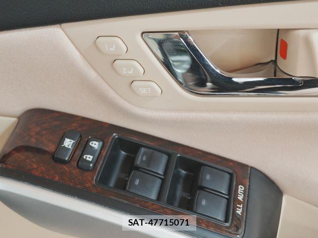 Toyota SAI 2014-11 7963652-26