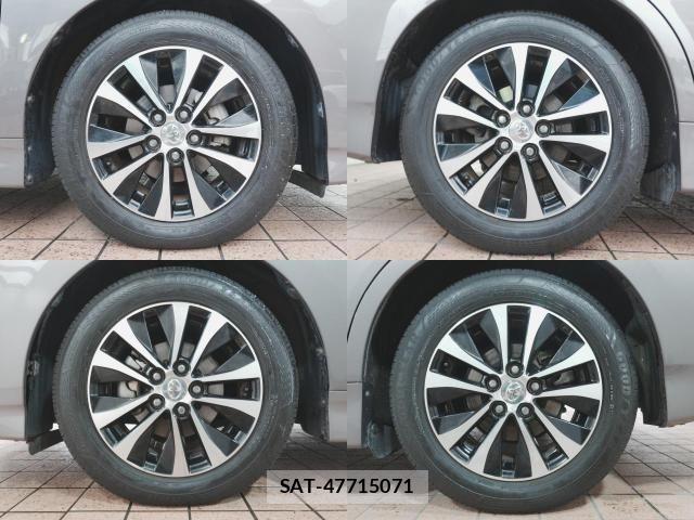 Toyota SAI 2014-11 7963652-5