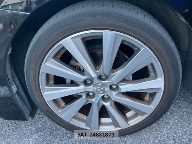 Toyota SAI 2015-05 7963653-9