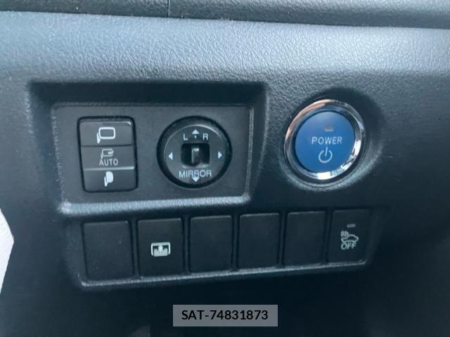 Toyota SAI 2015-05 7963653-21