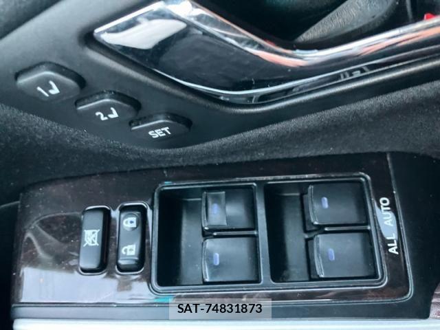 Toyota SAI 2015-05 7963653-22