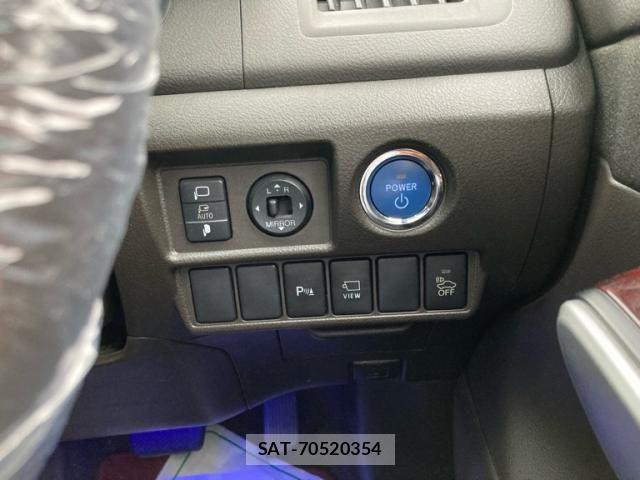 Toyota SAI 2014-03 8038078-13