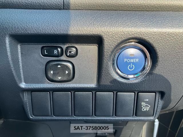 Toyota SAI 2013-09 8038076-17