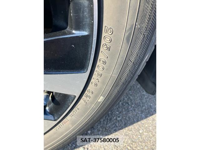 Toyota SAI 2013-09 8038076-5