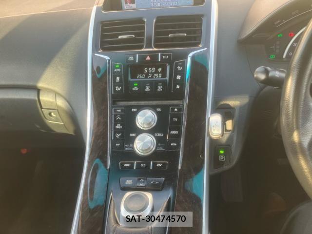 Toyota SAI 2013-11 8075456-16