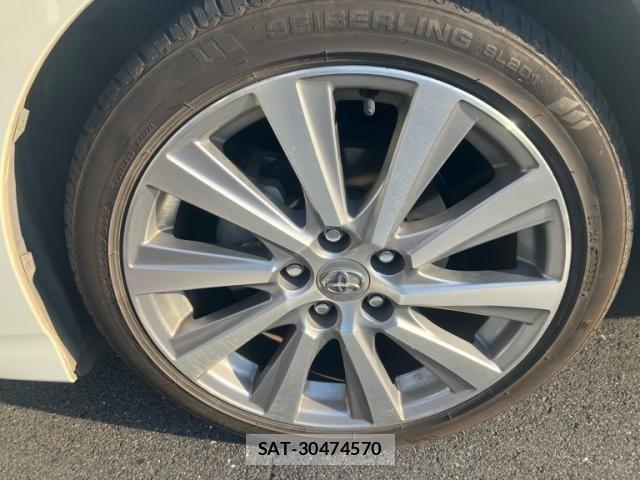 Toyota SAI 2013-11 8075456-6