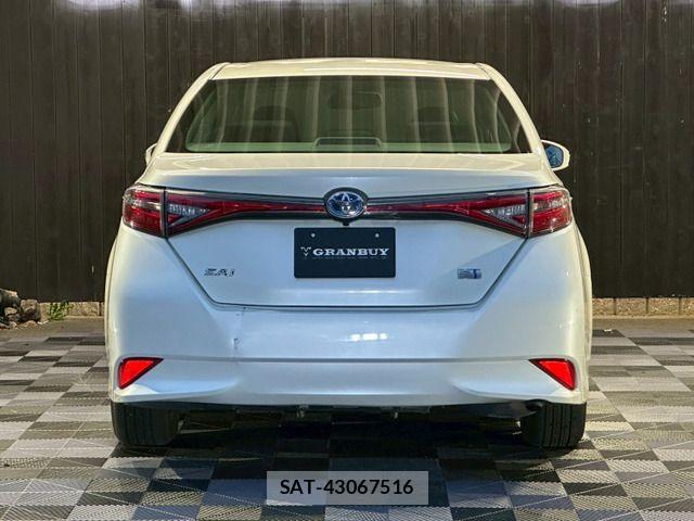 Toyota SAI 2014-01 8075455-13