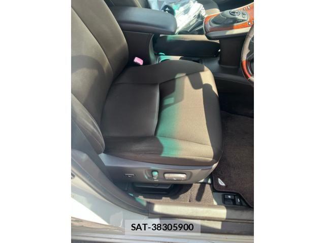 Toyota SAI 2010-03 8101725-18
