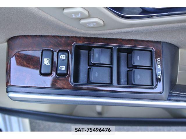 Toyota SAI 2014-01 8101717-15
