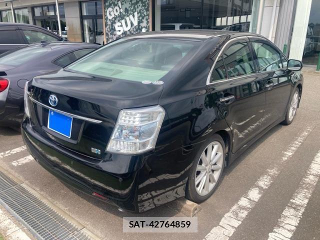 Toyota SAI 2010-02 8101720-3