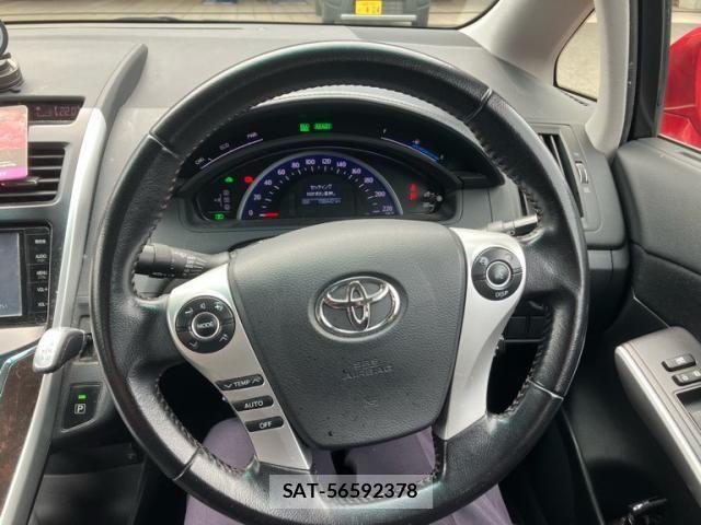 Toyota SAI 2016-04 8132232-12
