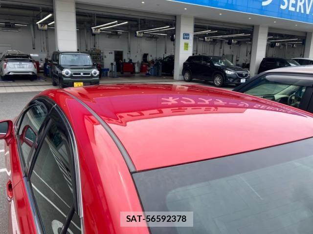 Toyota SAI 2016-04 8132232-7