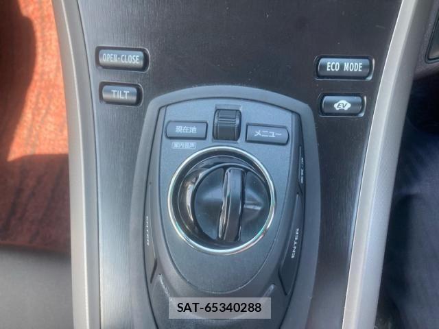 Toyota SAI 2010-05 8159161-23