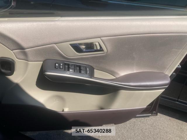 Toyota SAI 2010-05 8159161-27