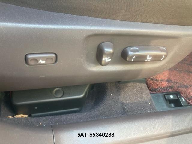 Toyota SAI 2010-05 8159161-29
