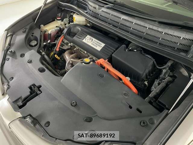 Toyota SAI 2015-06 8159156-16