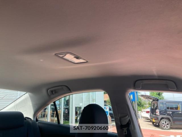 Toyota SAI 2014-01 8231666-11