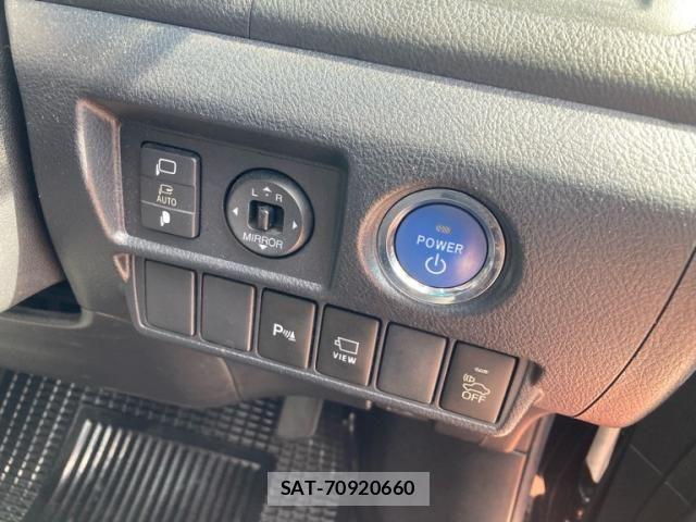 Toyota SAI 2014-01 8231666-16