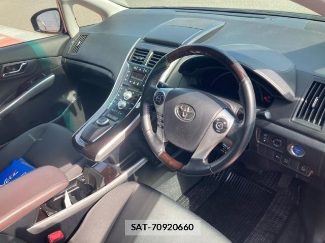 Toyota SAI 2014-01 8231666-8