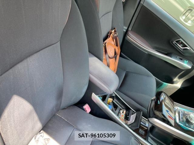 Toyota SAI 2014-03 8231667-12