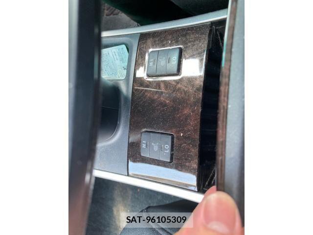 Toyota SAI 2014-03 8231667-21