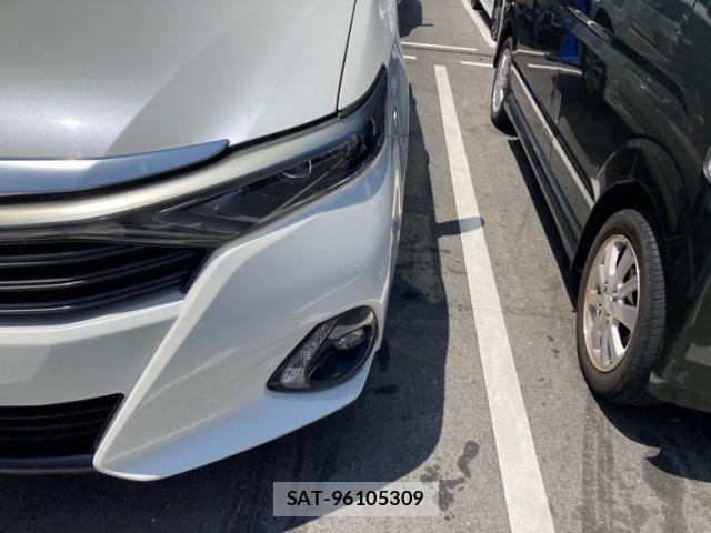 Toyota SAI 2014-03 8231667-5